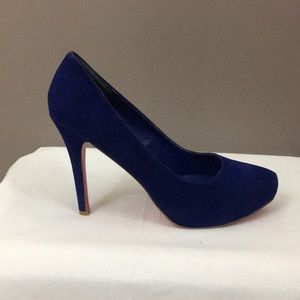 Fahrenheit - High Heel shoes - size 8.5 - Cobalt